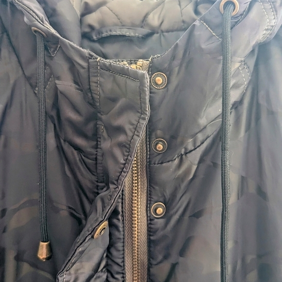 Torrid Cargo Black Camouflage Coat - Picture 10 of 14